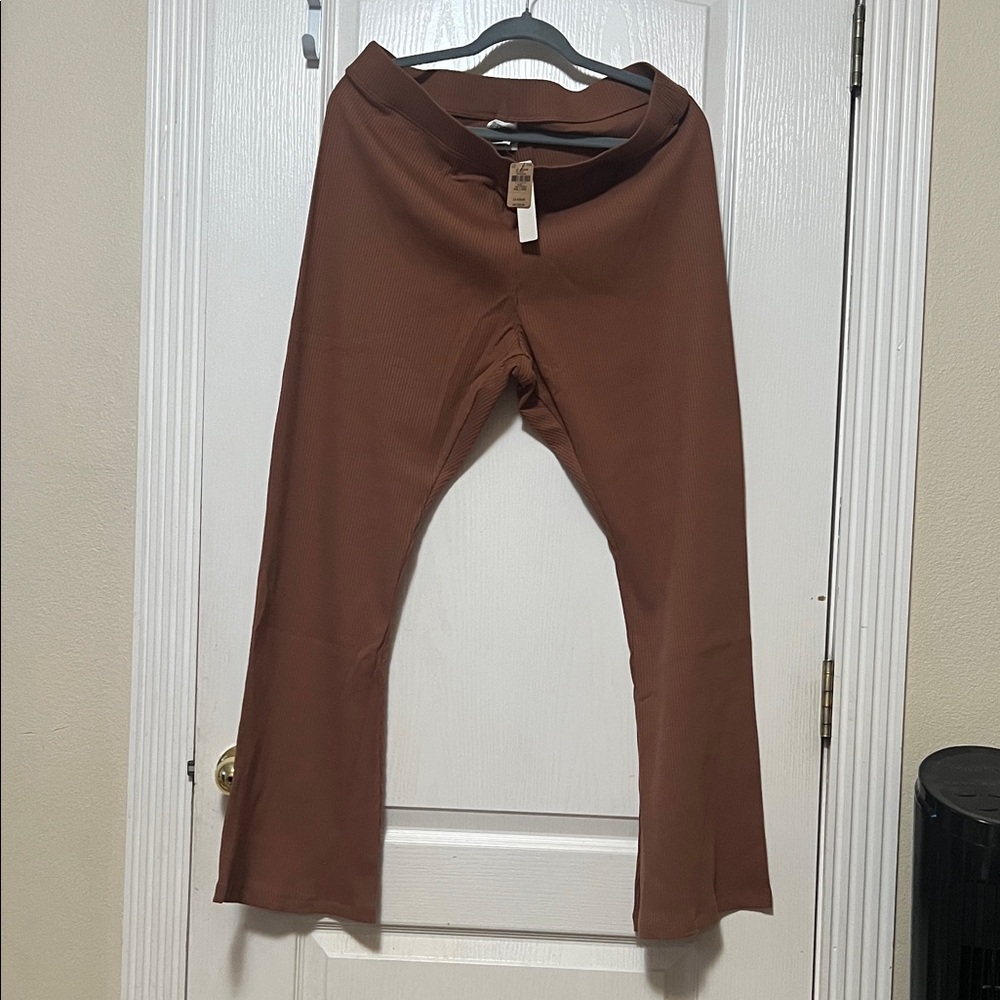 PINK Victoria's Secret Tan ribbed flare pants